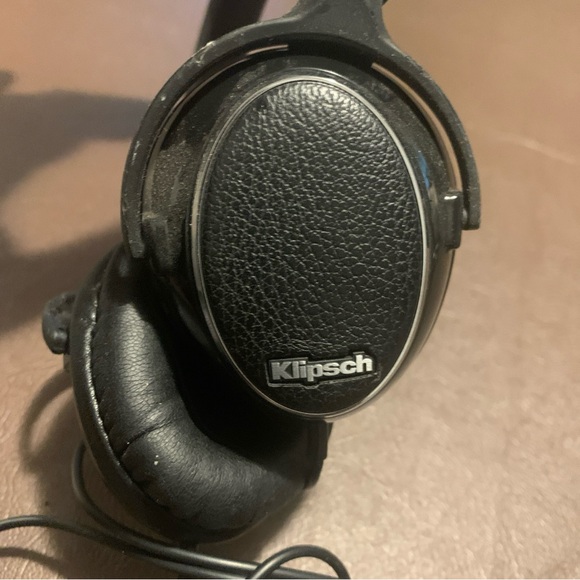 Klipsch One On-Ear Stereo Headphones with Mic + 3 Button Remote - Picture 1 of 13